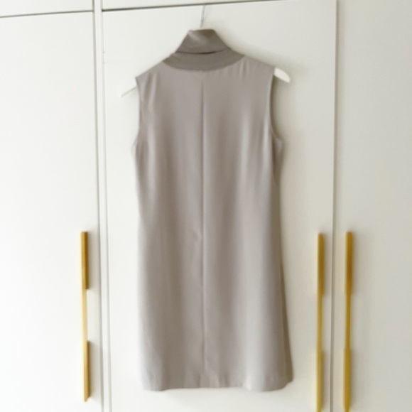 𝅺BNWOT Club Monaco Jourdan Dress in GREY - Picture 8 of 11